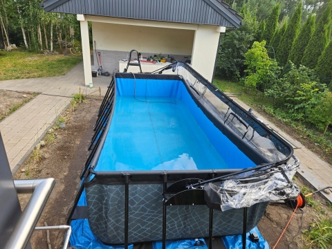 Basen ogrodowy stelażowy 540x250x100 cm kopuła, pompa ciepła Exit