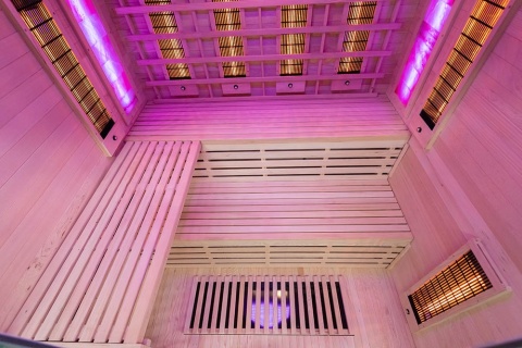 Sauna na podczerwień z kamieniem solnym 180x160x200 cm 4-osobowa Infrared