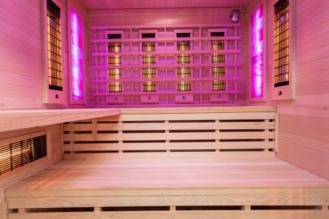 Sauna na podczerwień z kamieniem solnym 180x160x200 cm 4-osobowa Infrared