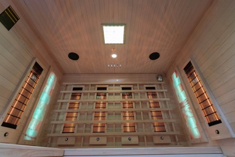 Sauna na podczerwień z kamieniem solnym 180x160x200 cm 4-osobowa Infrared