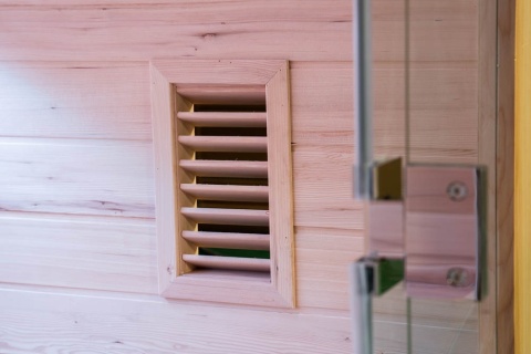 Sauna ogrodowa sucha z piecem HARVIA 6kW 150x150x200 cm 3 osobowa