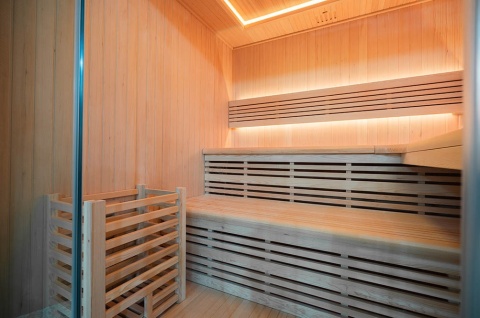 Sauna ogrodowa sucha z piecem HARVIA 8kW 200x160x200 cm 5 osobowa