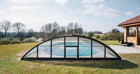 Zadaszenie basenowe na wymiar Orbit