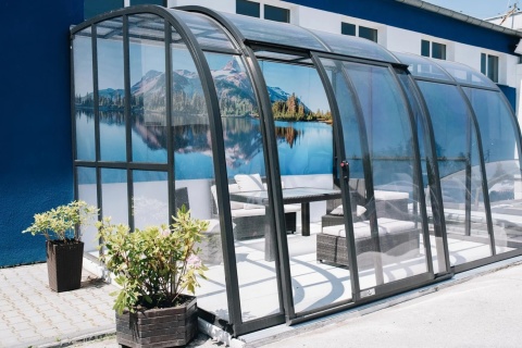 Zadaszenie basenowe na wymiar Sunlight