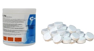 Tabletki do basenu aktywny tlen 20 gr 1 kg Bassau